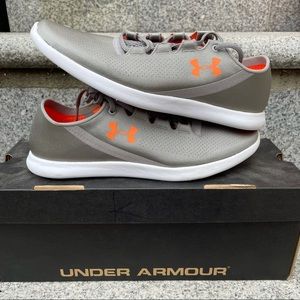 Under Armor Speedform Studiolux
